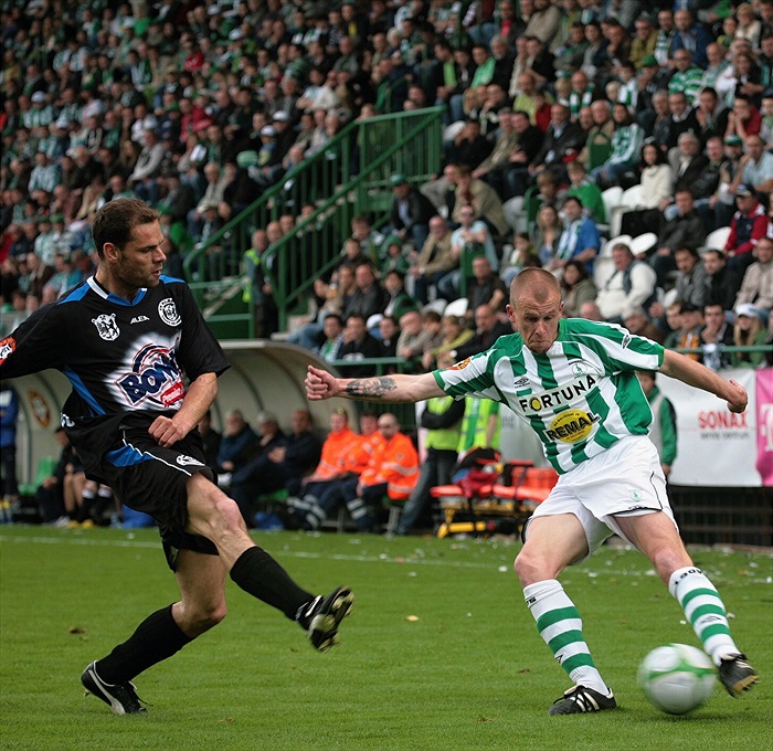 Hartig před plnými tribunami