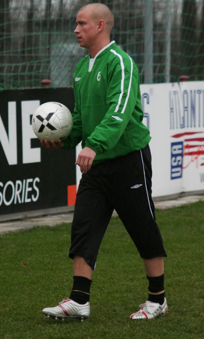 Pavel Hašek v nových kopačkách. (foto:Hanička)