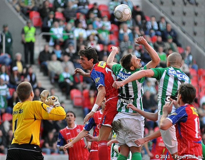 Bohemians 1905 - FC Zbrojovka Brno 2:1 (2:0)
