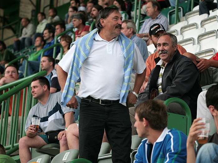 Mezi diváky nechyběl ani prezident klubu.