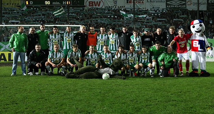 Vždycky jsme s vámi!