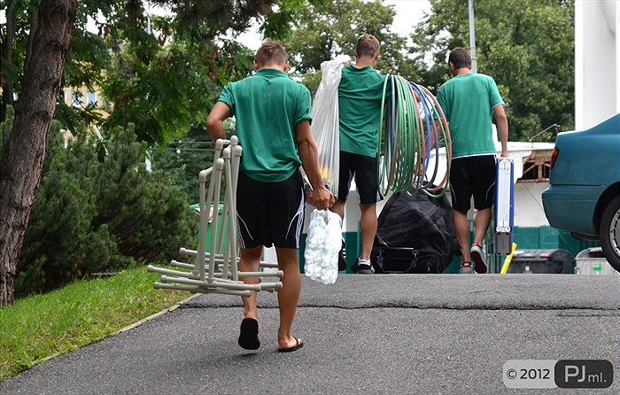 Klokani odjeli na soustředění