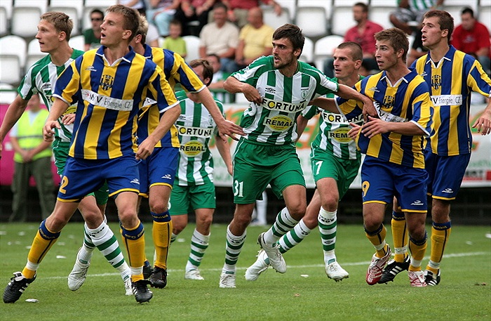 Přímý kop, po kterém padl gól.