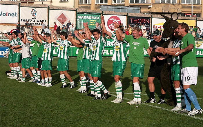 Děkovačka po utkání.