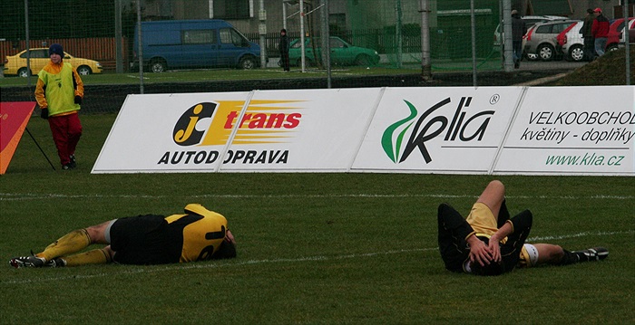 Srážka - Bálek přežil.