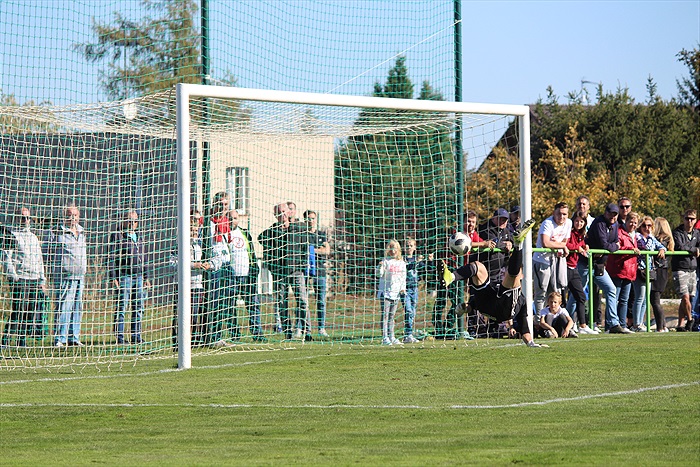 FK Zbuzany 1953 - Bohemians Praha 1905 B 3:3 (2:3), na penalty 3:4