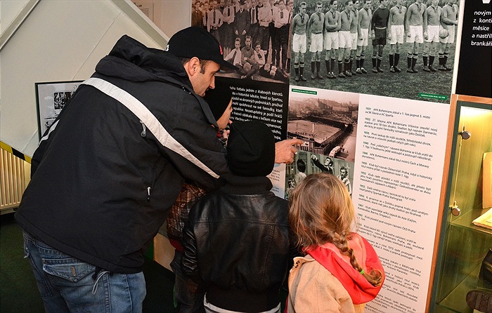 Vánoce s Klokanem 2014