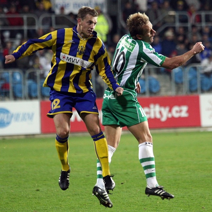 Slezák nastoupil v základu.