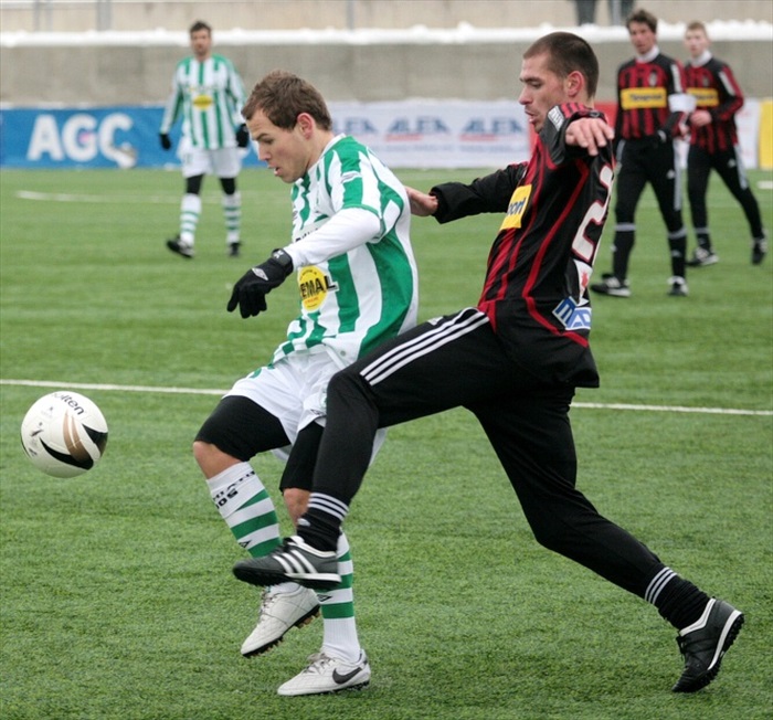Martin Kotyza nastoupil v základu na pravém kraji zálohy