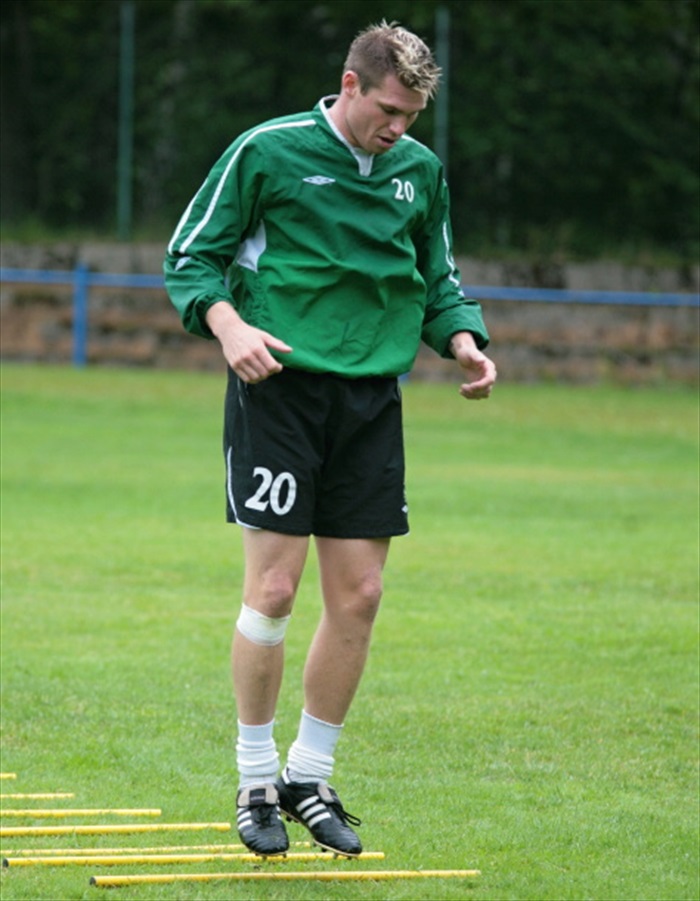 Skákající Míla Strnad.