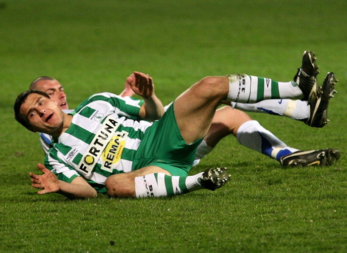 Josef Jindřišek ležící...