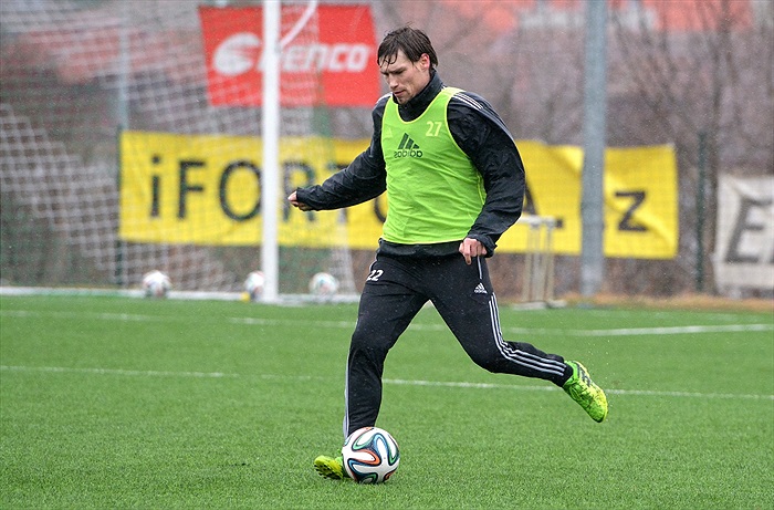 Nové tváře se zapojily do tréninku 