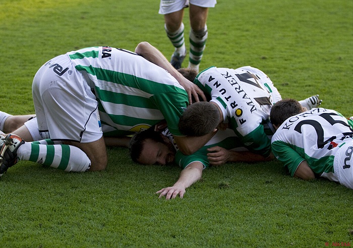 Radost veliká - Kunášek obětí radost spoluhráčů.