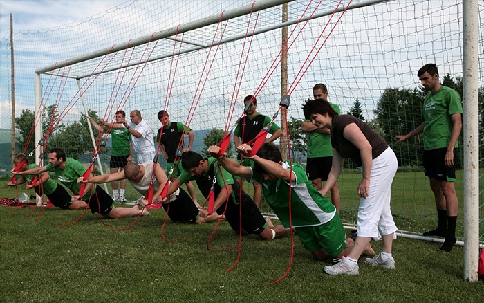 Posilovací a stabilizační cviky.