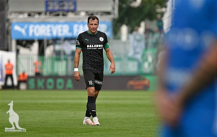 Miroslav Pohuněk uveden do Společenství legend.