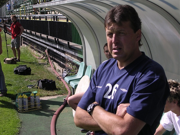 Asistentem trenéra Busty je Petr Kostelník