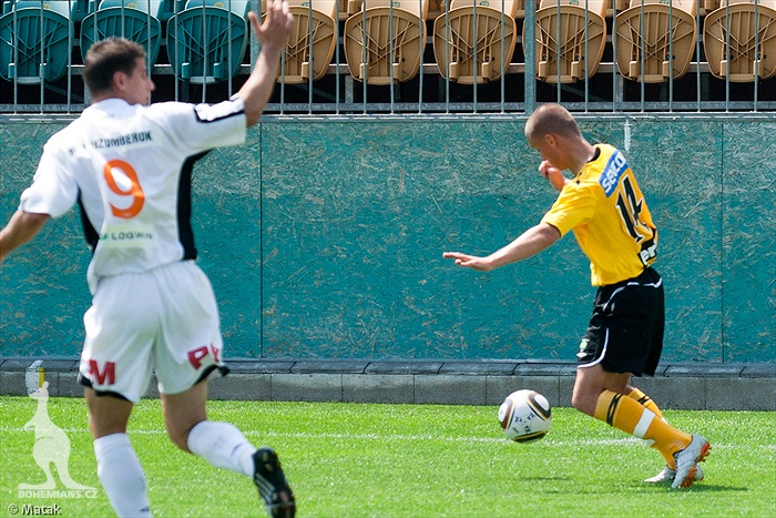 Utkání Bohemians - Rožumberok 0:1 na turnaji v Xaverově 2010.