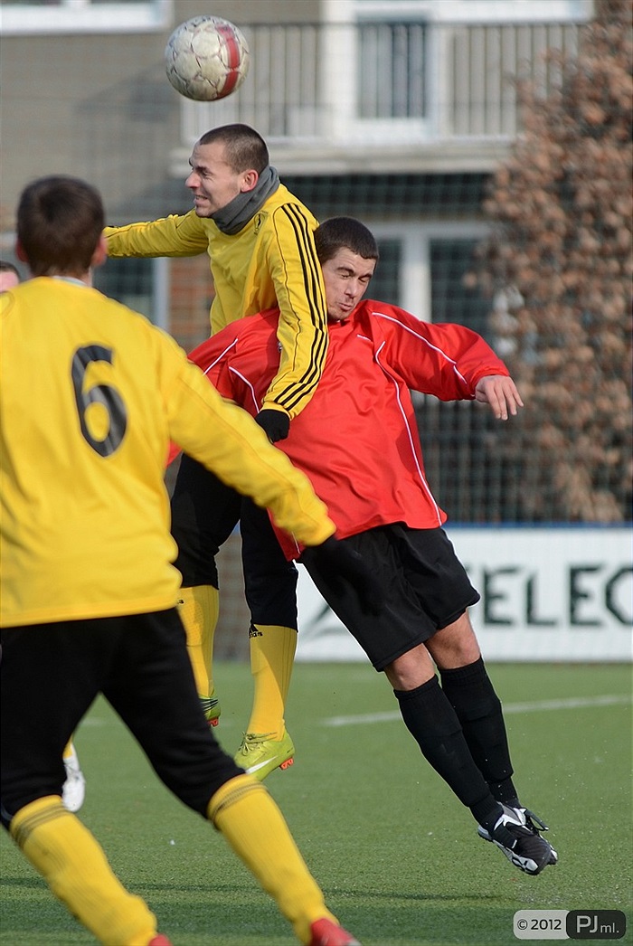 Horní Měcholupy - Bohemians 1905 B 1:2 (0:0)