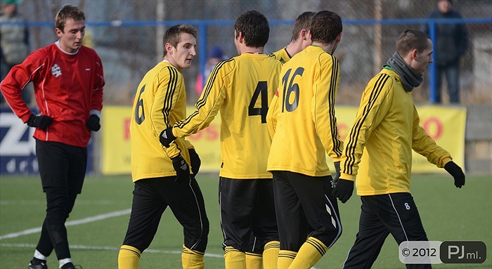 Horní Měcholupy - Bohemians 1905 B 1:2 (0:0)