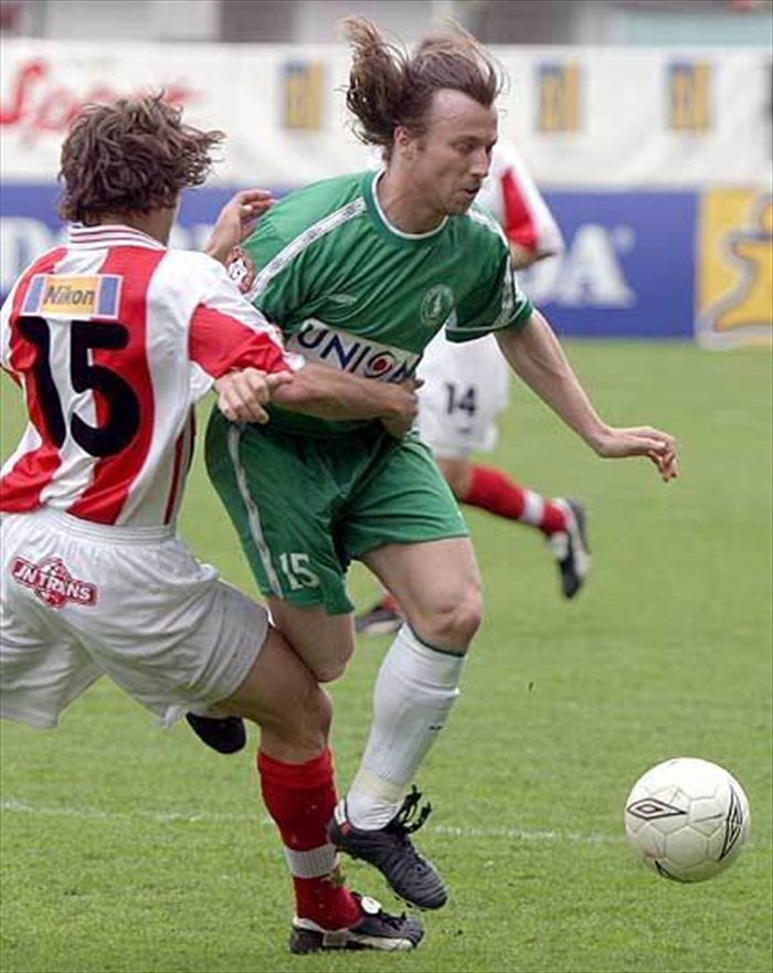 Herzán fauluje Meleckého