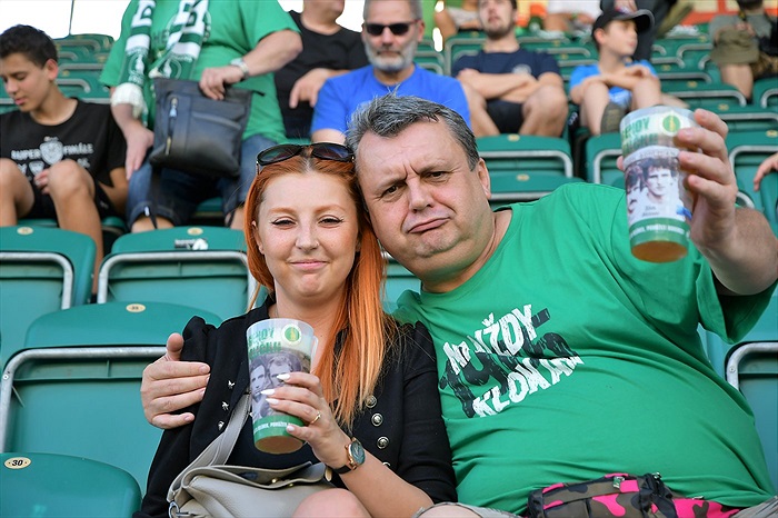 Dění na tribunách: Bohemians - Slovácko