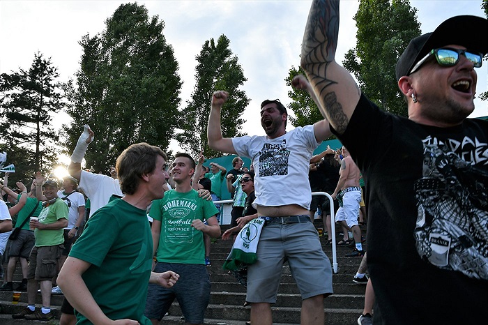 Dění na tribunách: Bohemians - Slovácko