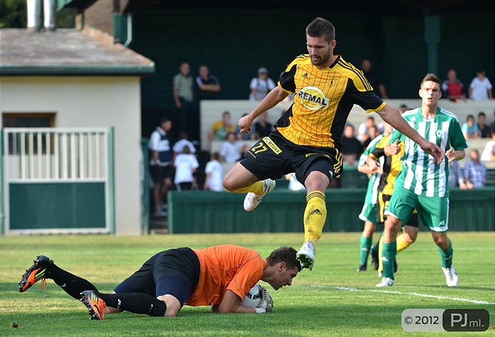FK Meteor Praha VIII - Bohemians 1905 3:1 (1:0)