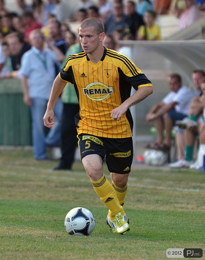 FK Meteor Praha VIII - Bohemians 1905 3:1 (1:0)