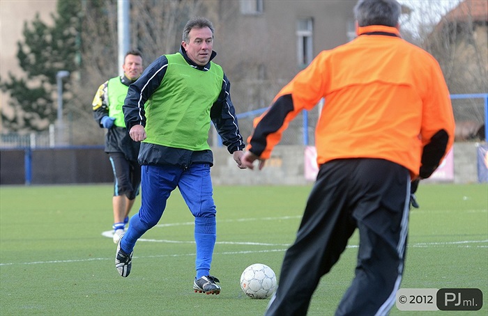 Stará garda se rozloučila s rokem 2012