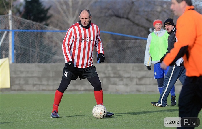 Stará garda se rozloučila s rokem 2012