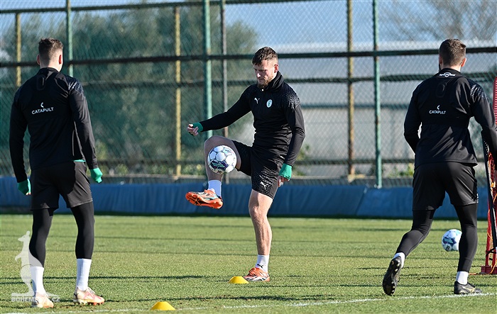 Čtvrteční trénink na soustředění v Turecku