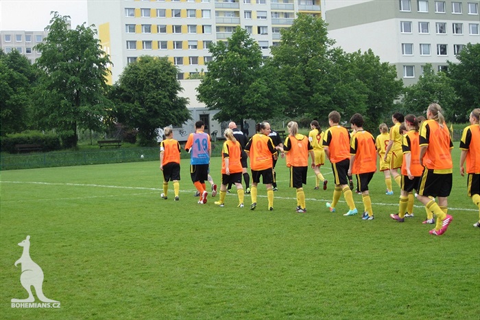 Dukla Jižní Město - DFK Bohemians 1905 9:3 (4:1)