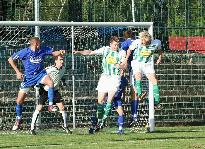 Pávek se Strnadem nastoupili do druhého poločasu