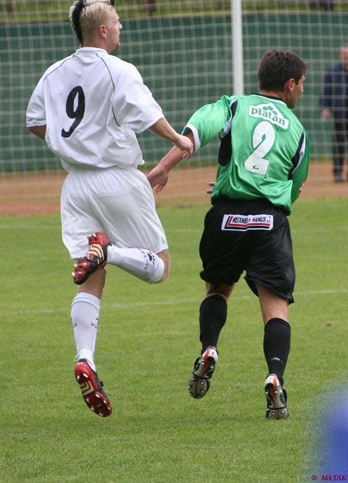 Petr Jiroušek patřil k nejlepším na hřišti.