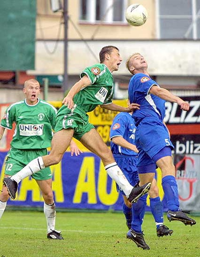 Baláž dokáže přeskočit i Bolfa, diví se Hartig (Bohemians - Baník, podzim 2002)