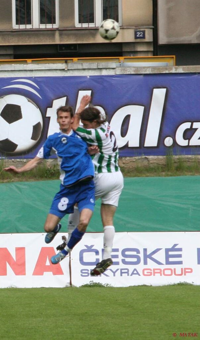 Marek Nešpor v hlavičkovém souboji