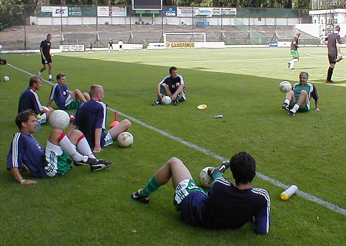 Karol Dobiaš vede trénink