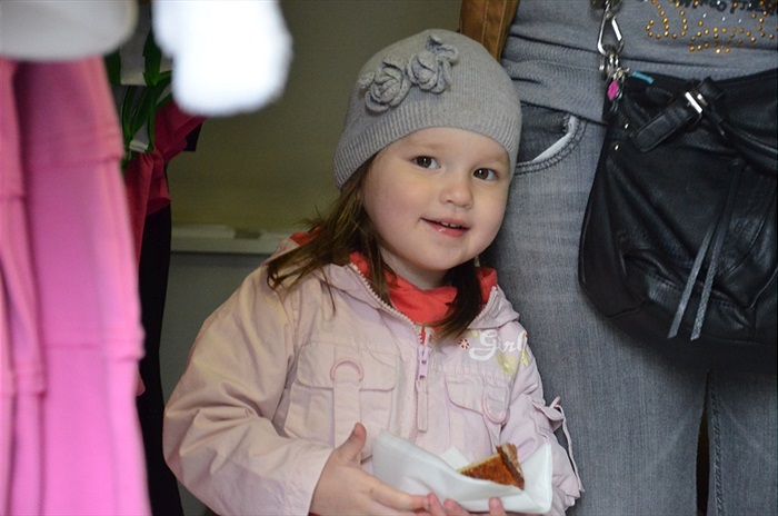 Jan Moravec prodával ve fanshopu