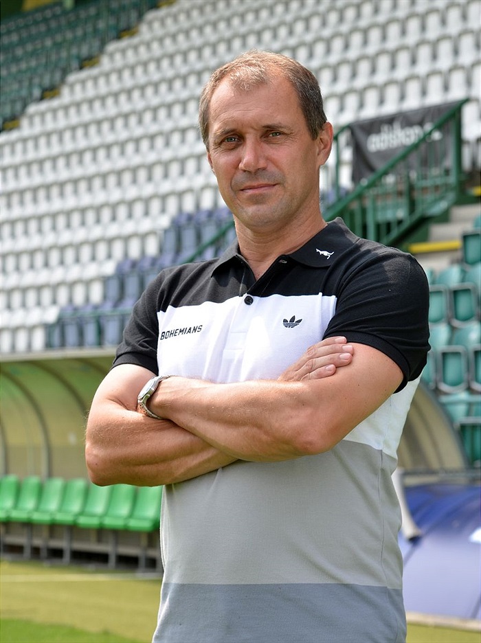 Trenér Roman Pivarník