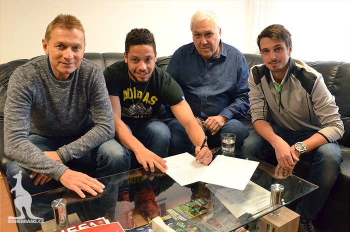 Bernardo Frizoni podepsal v Bohemians smlouvu