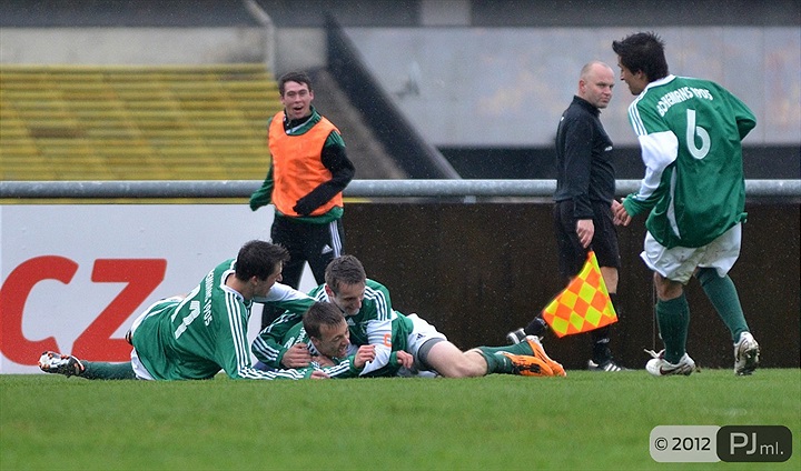 U19 vyrazila za Duklou na soustředění do Nymburka