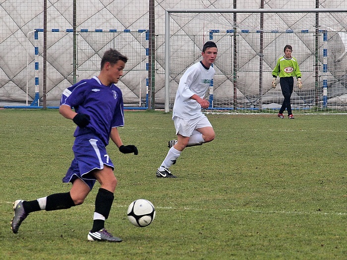 Dominik Kostka měl na svých kopačkách jasný gól, ale bohužel mířil vedle