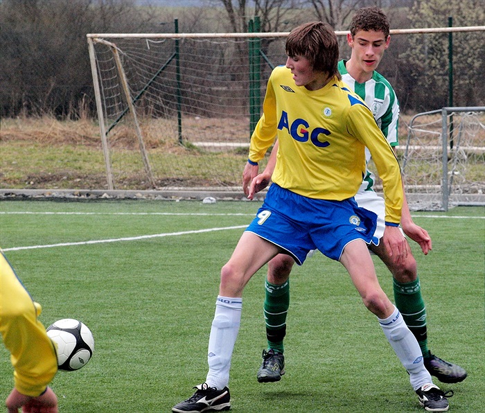 J. Hořák vytěsňuje teplického Flégla