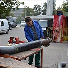 Průběh výstavby nové kotelny pro vyhřívaný trávník