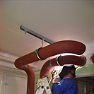 Průběh výstavby nové kotelny pro vyhřívaný trávník