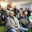 Schůzka pod pergolou ve VIP v Ďolíčku