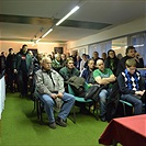 Schůzka pod pergolou ve VIP v Ďolíčku