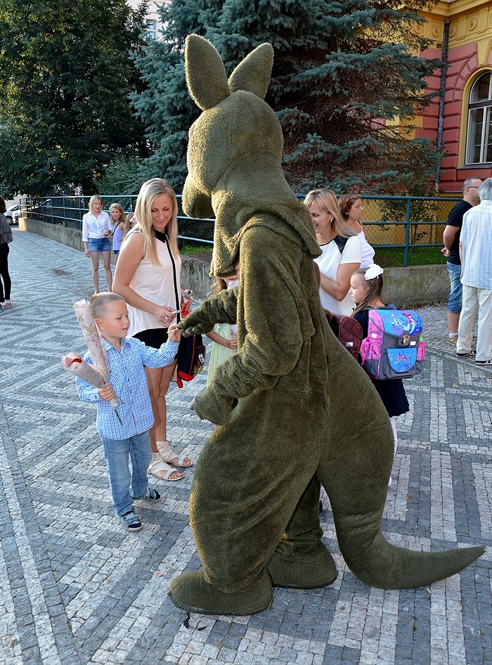 Klokan vítal prvňáčky na ZŠ Botičská