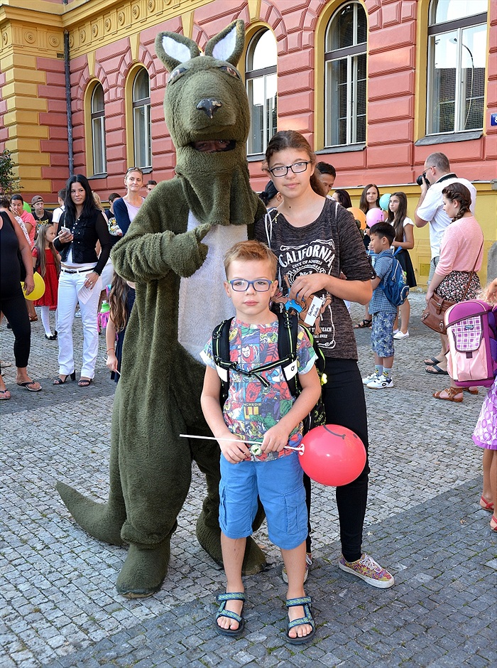 Klokan vítal prvňáčky na ZŠ Botičská