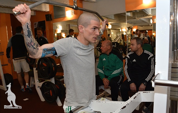 Dopolední trénink v posilovně